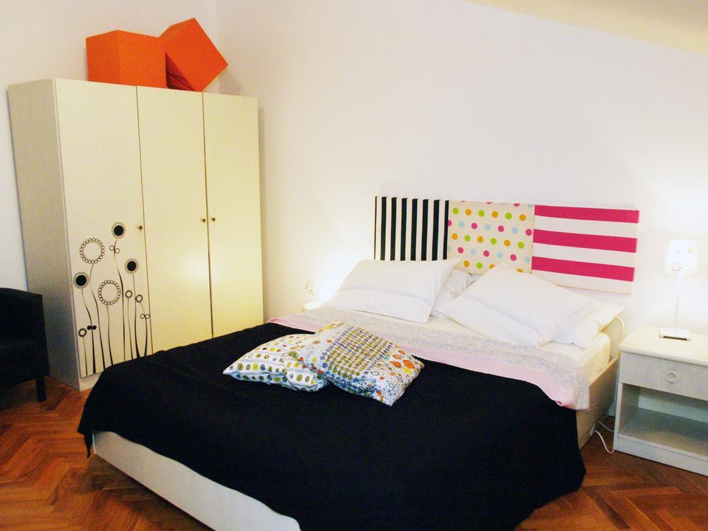 Family Friendly Apartments Pula Rum bild